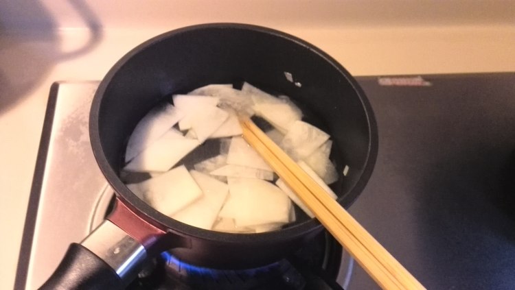 早餐萝卜汤
