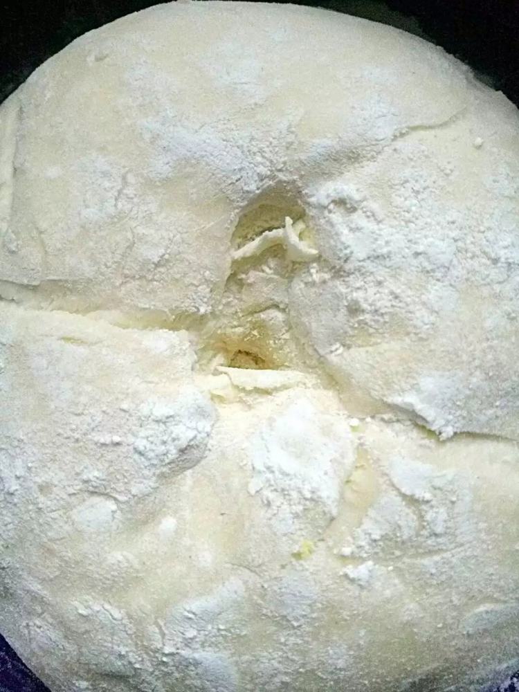腊肉包子
