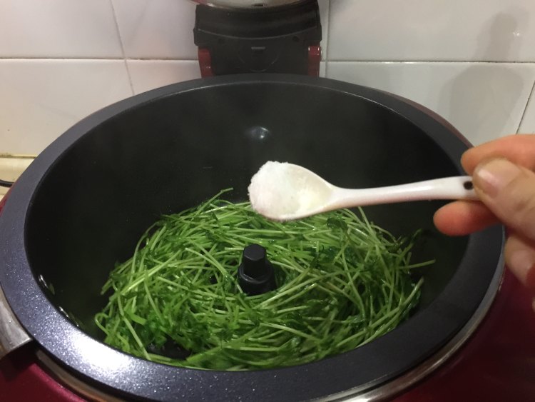蒜蓉豌豆苗