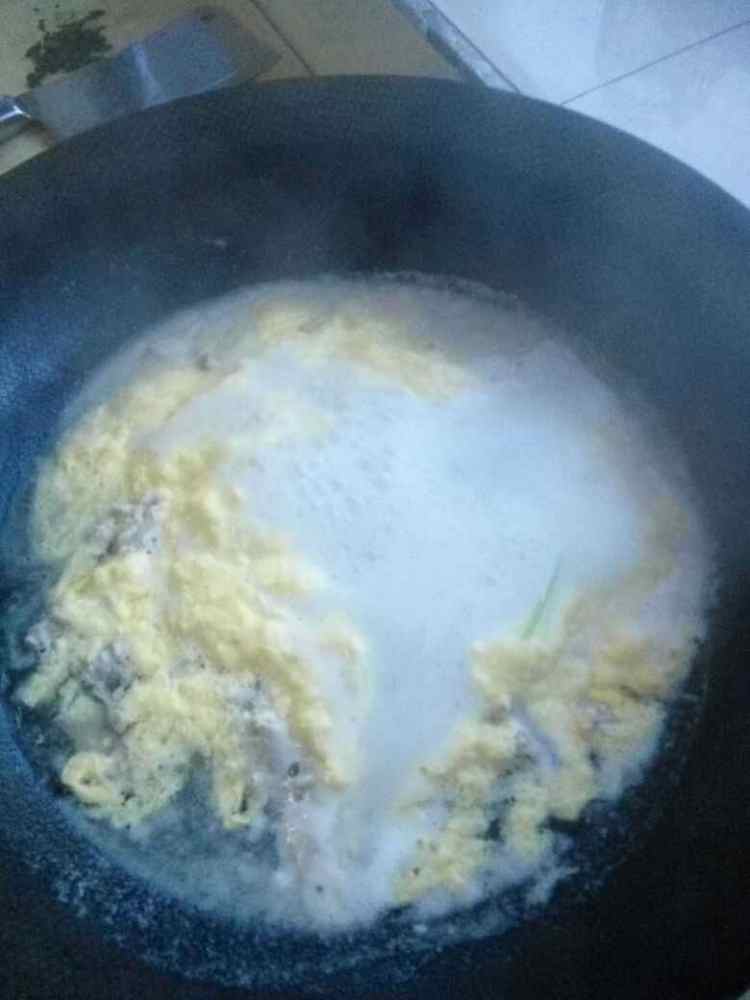 肉片蛋汤