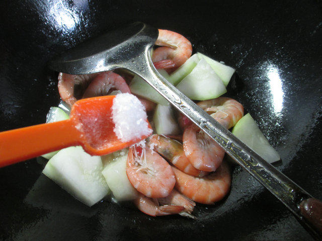 鲜虾煮蒲瓜