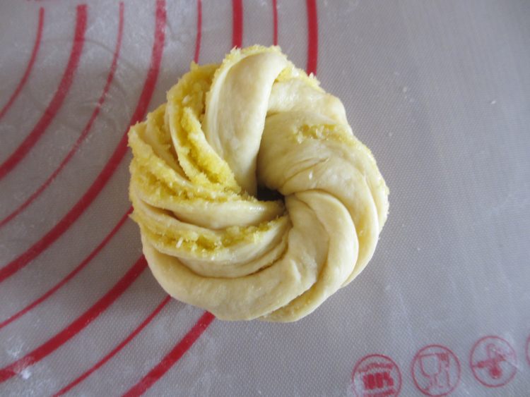 椰蓉面包