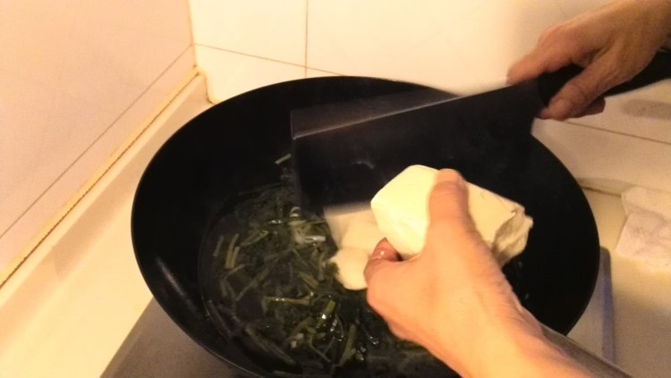 雪里蕻炖豆腐