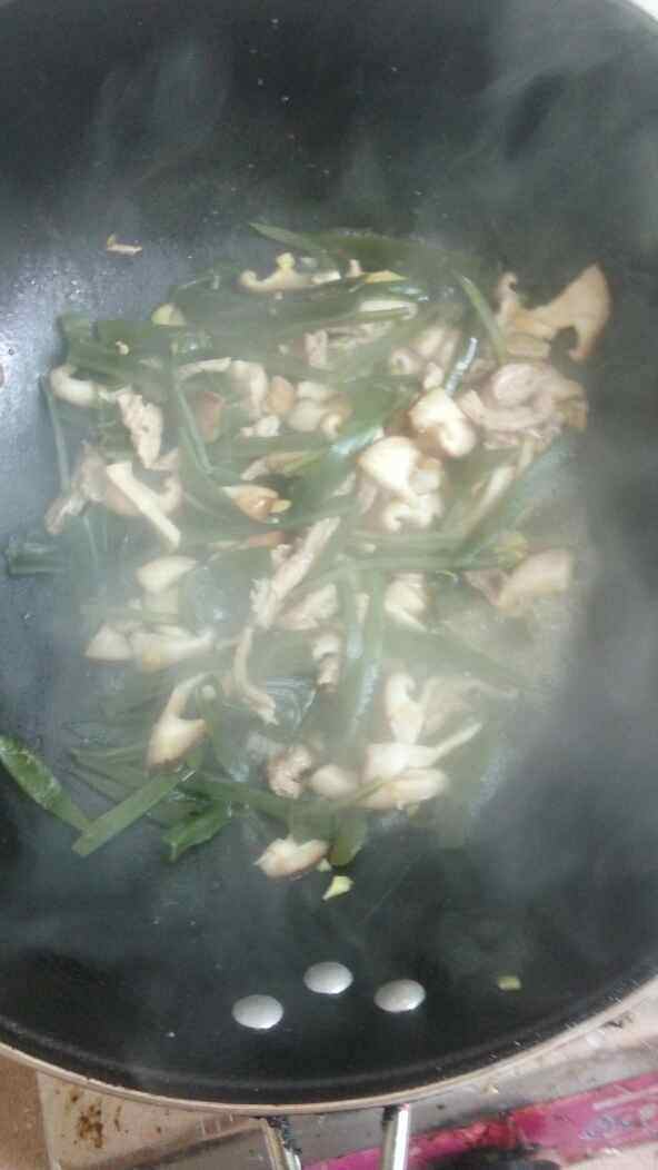 海带冬菇瘦肉汤
