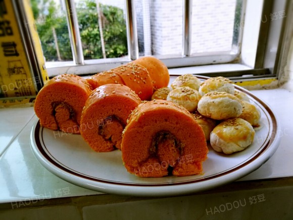 黄金奶酪肉松卷