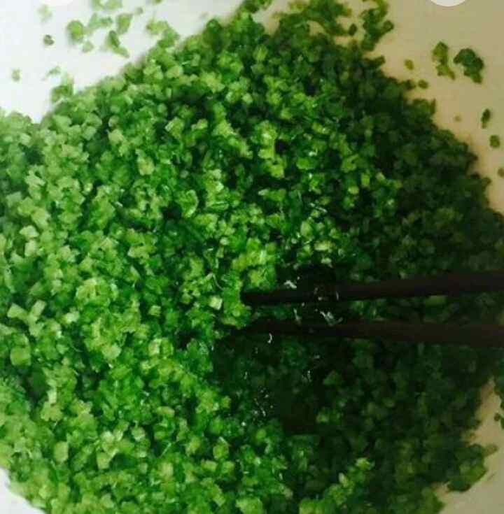 猪肉芹菜饺子