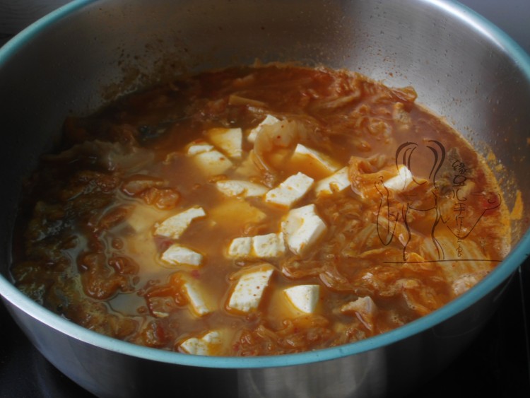 泡菜海鲜豆腐煲