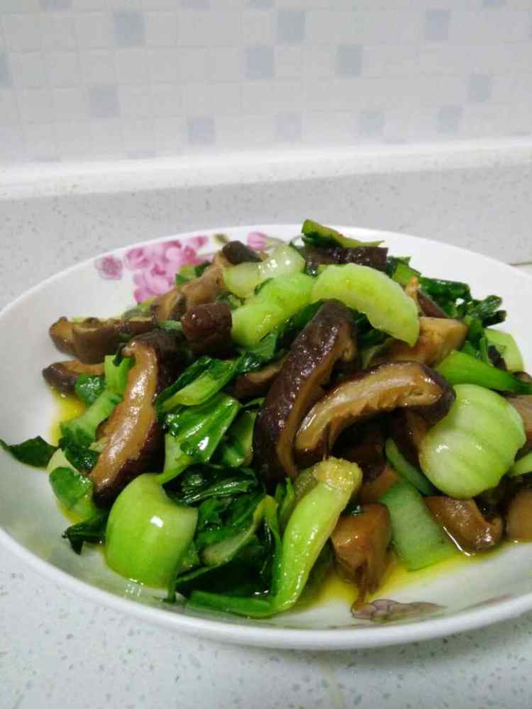 青菜炒香菇