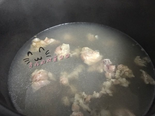 白萝卜牛碎肉汤