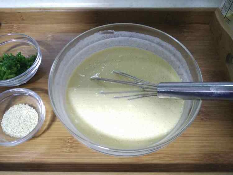 葱香牛奶鸡蛋饼