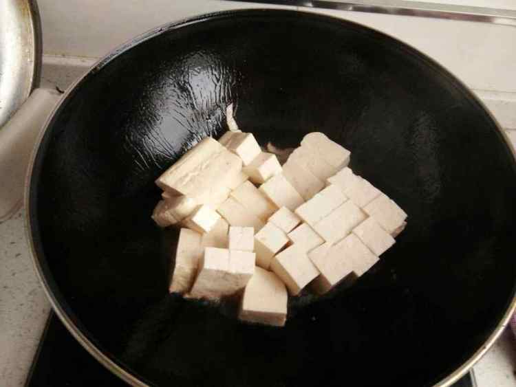东北酱味炖豆腐