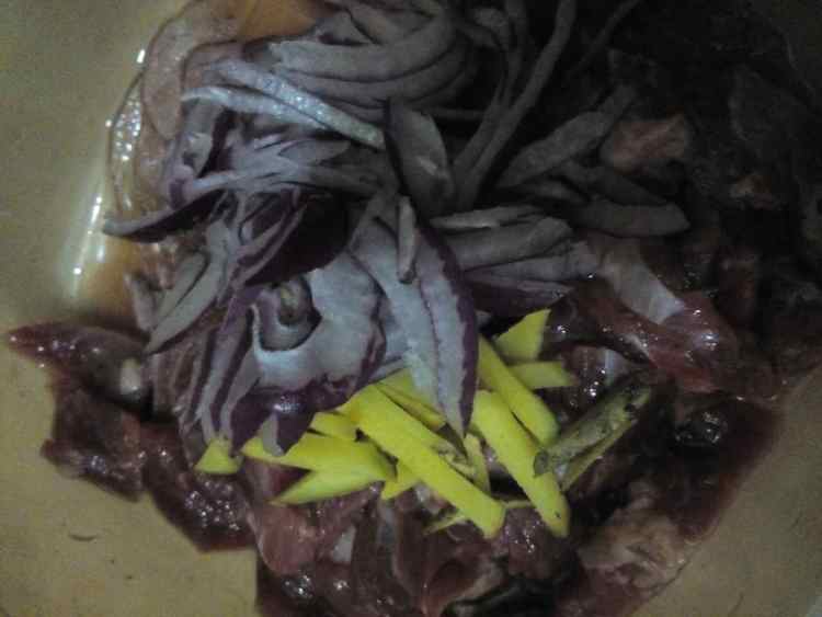 牛肉丝炒油菜