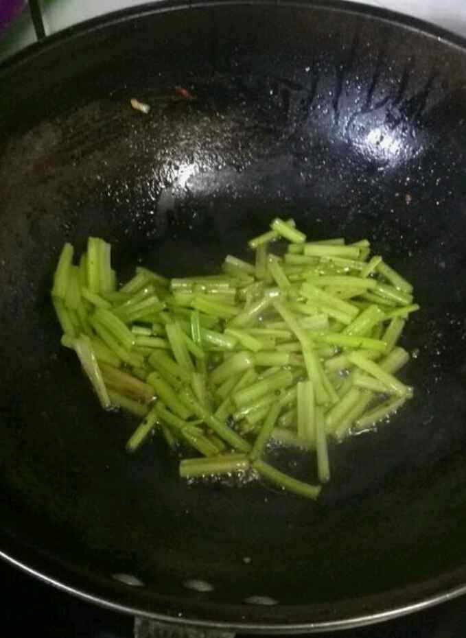 芹菜炒虾仁