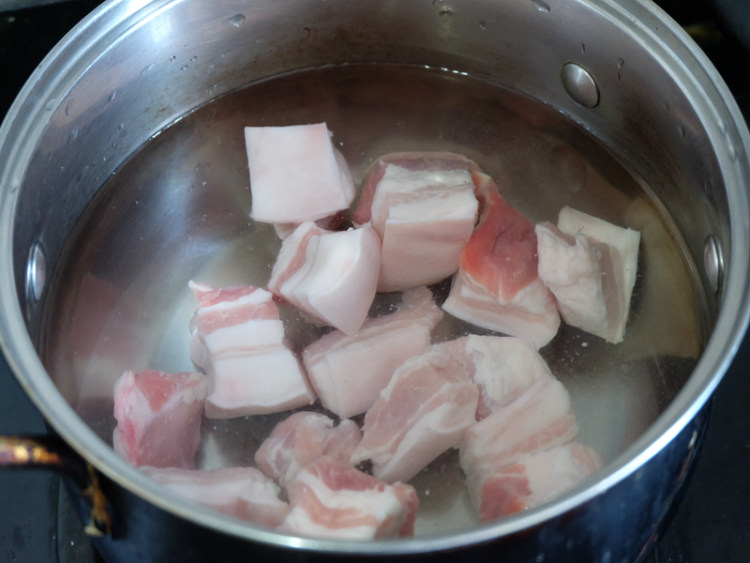 秘制红烧肉