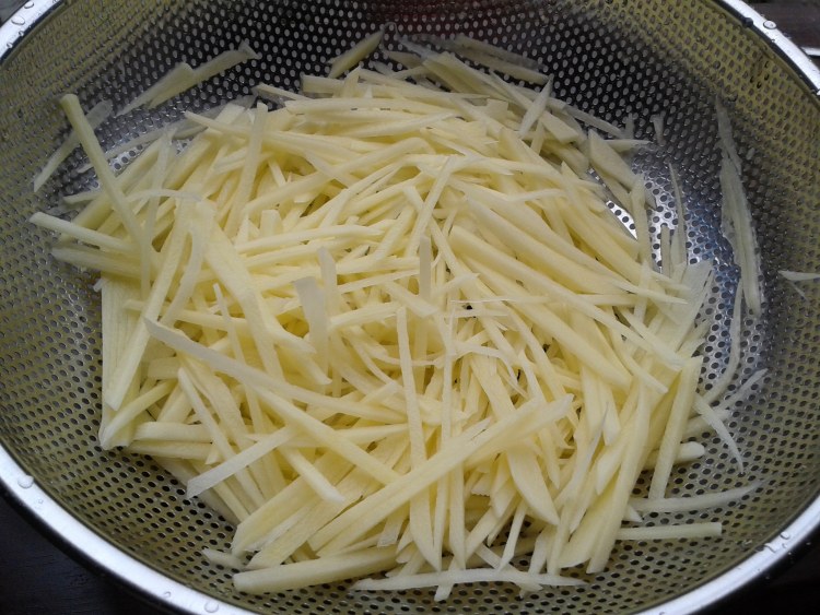 炝炒土豆丝
