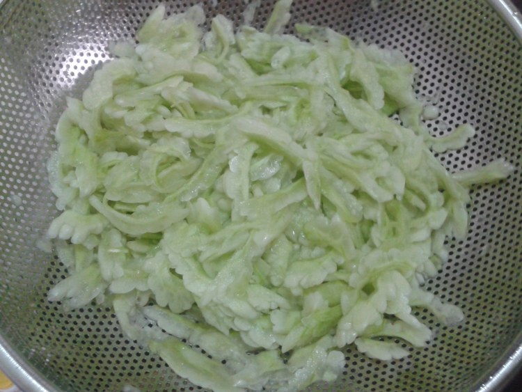 青椒炒苦瓜