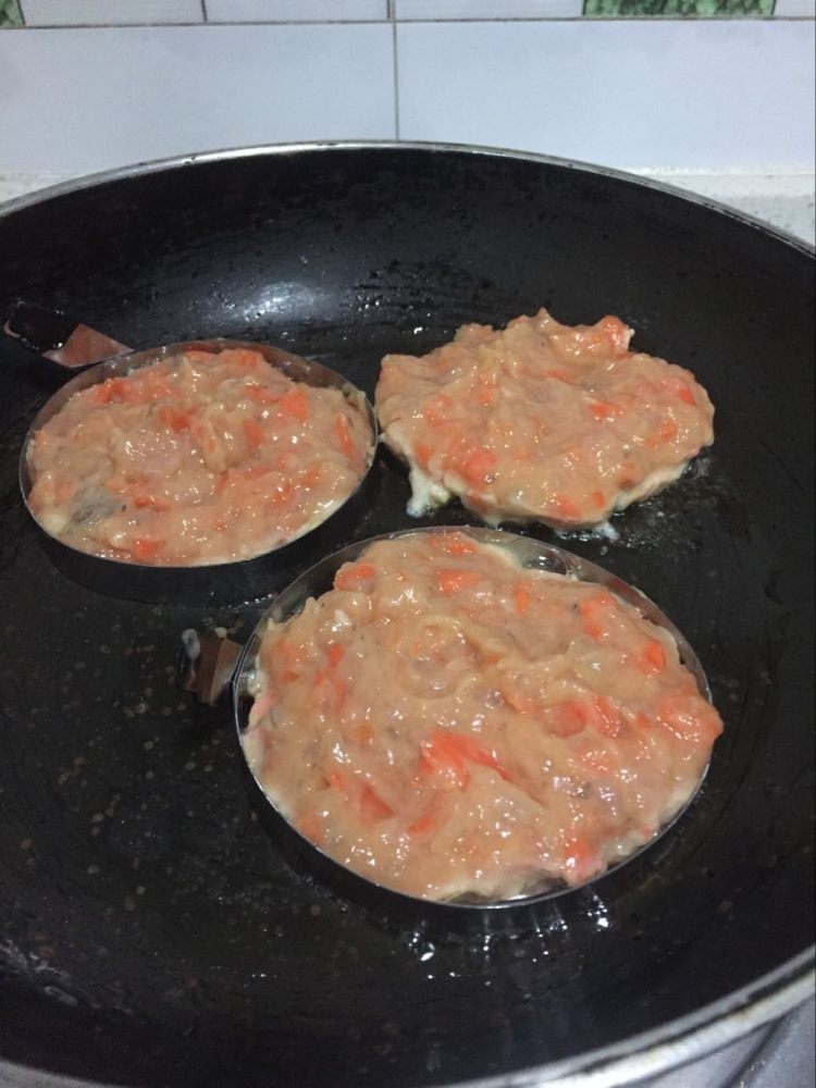 鲜虾肉饼