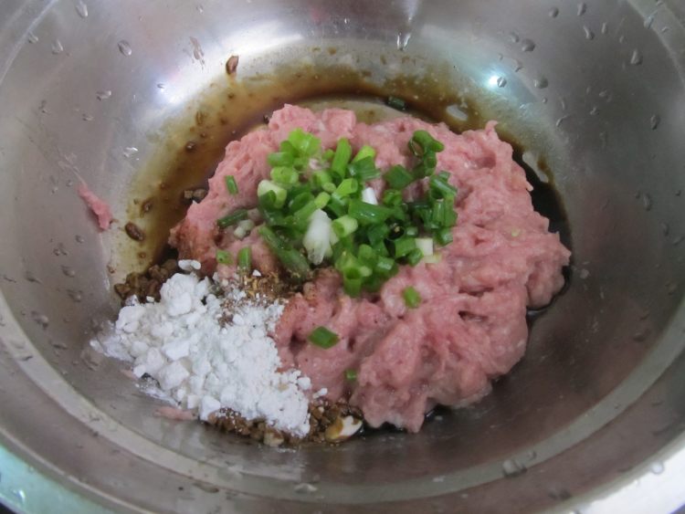 豇豆猪肉包