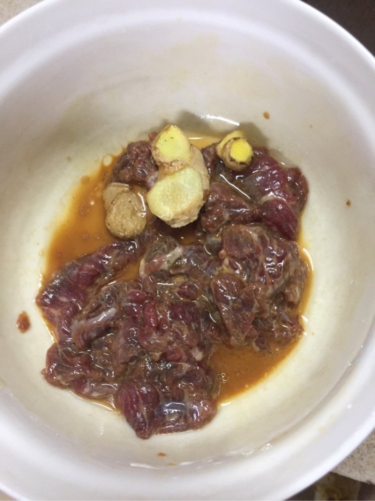 油麦菜牛肉汤