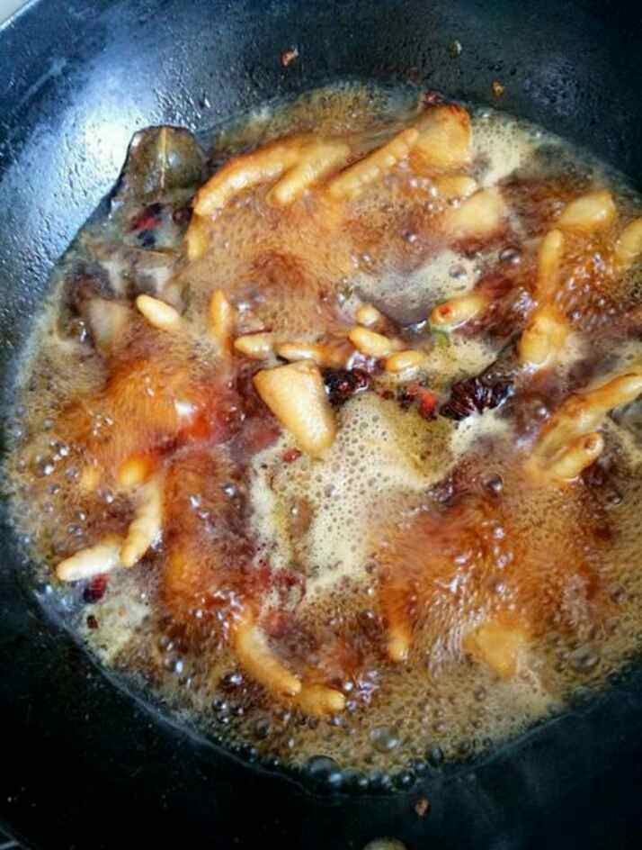 卤鸡爪