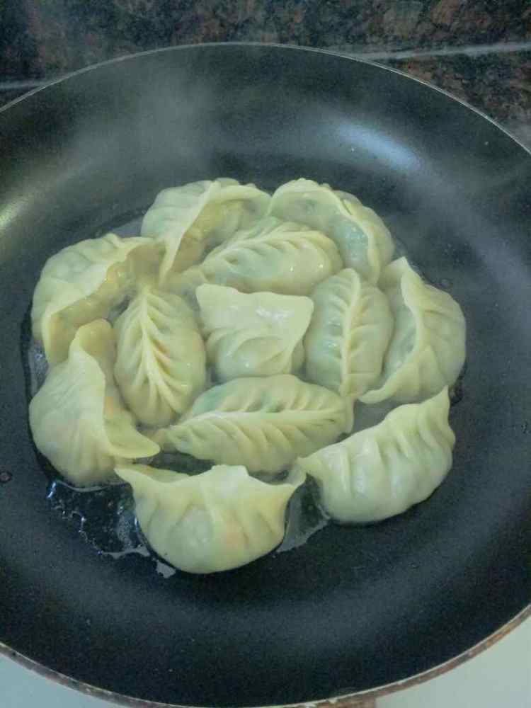 抱蛋煎饺