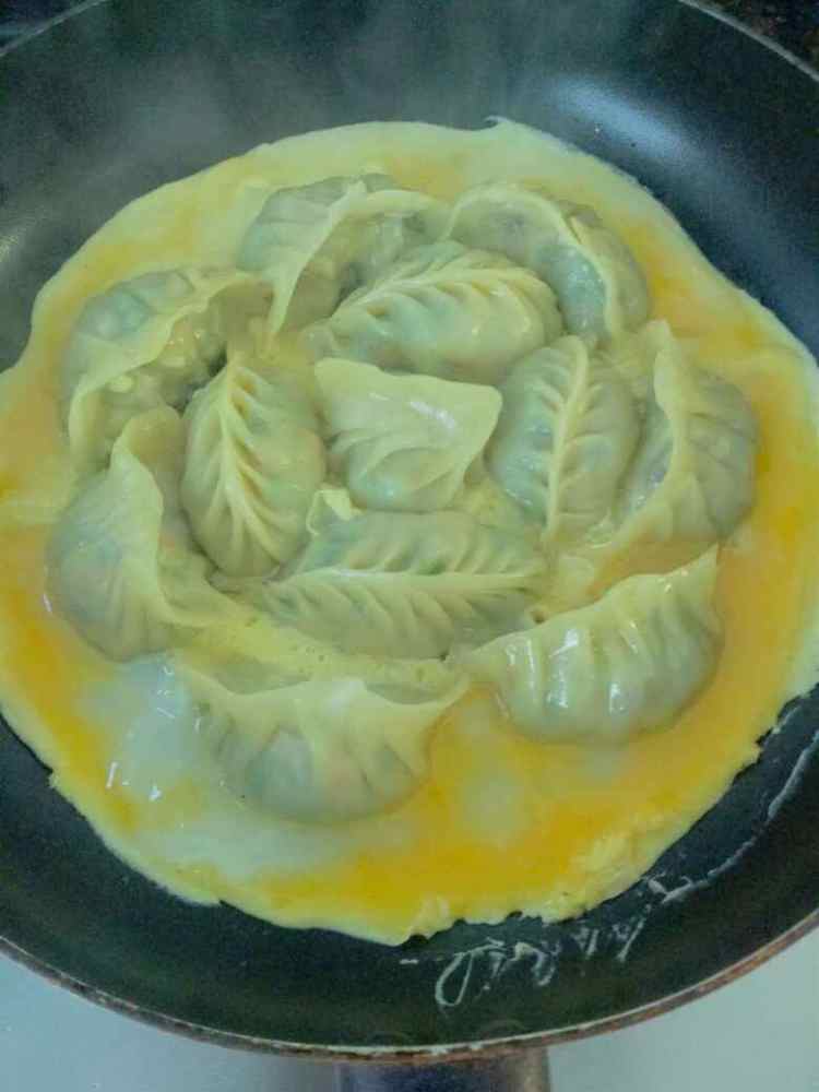 抱蛋煎饺