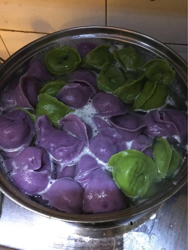 紫甘蓝菠菜饺子