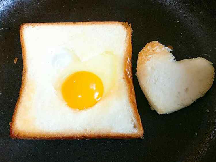 芝士鸡蛋吐司