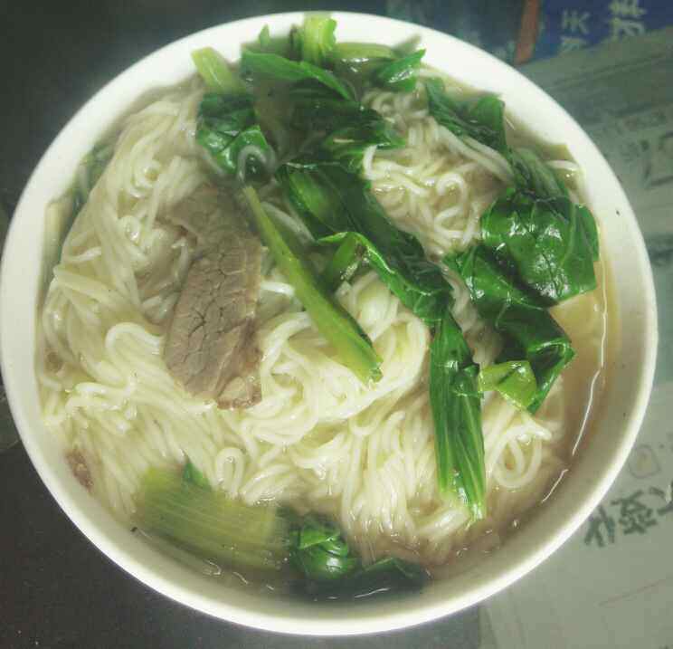 油麦菜牛肉面