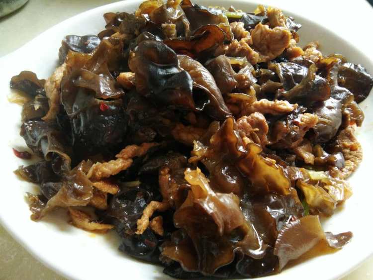 木耳炒肉丝