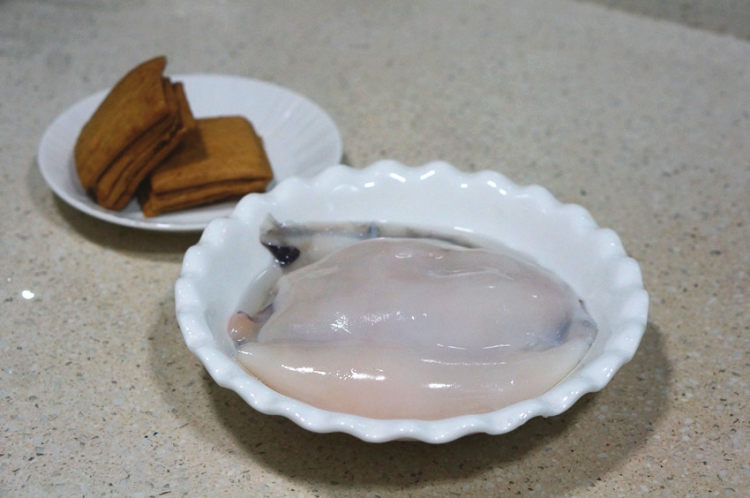 淡卤墨鱼豆干