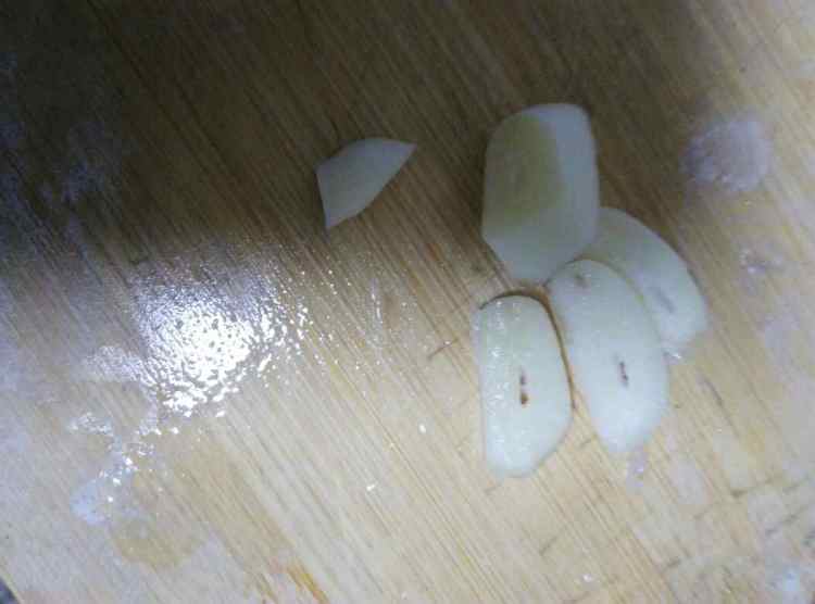 胡萝卜炒蘑菇
