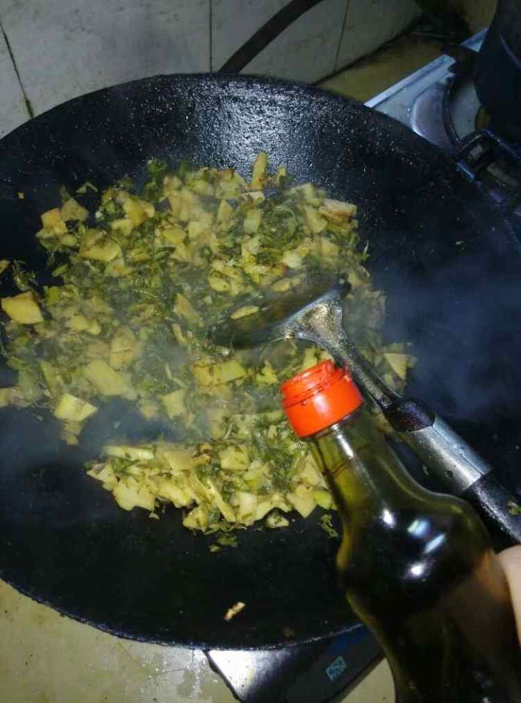 酱香竹笋炒酸菜
