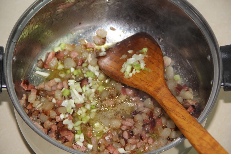 南瓜香菇肉酱面