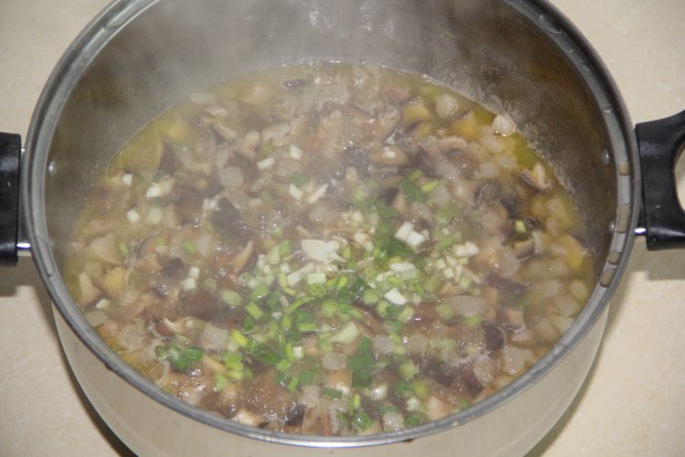南瓜香菇肉酱面