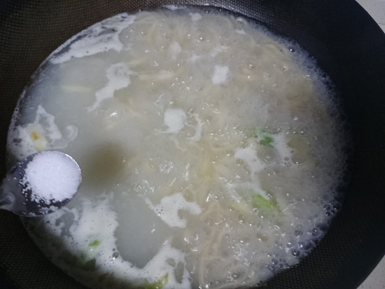 青菜鸡蛋煮豆丝