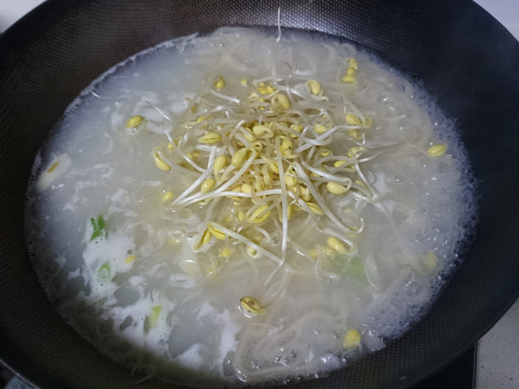 青菜鸡蛋煮豆丝