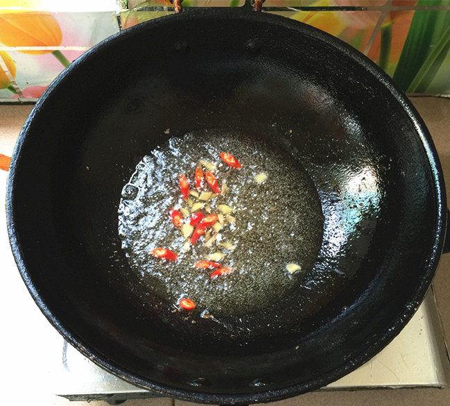 腌苦辣菜炒土猪肉丝#