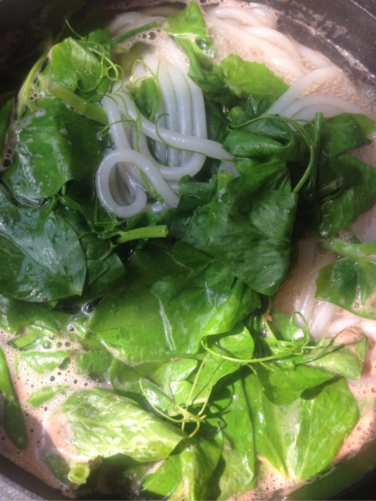虾酱煮米粉
