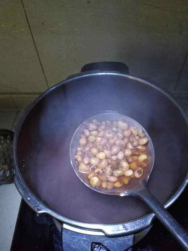 豇豆玉米粥