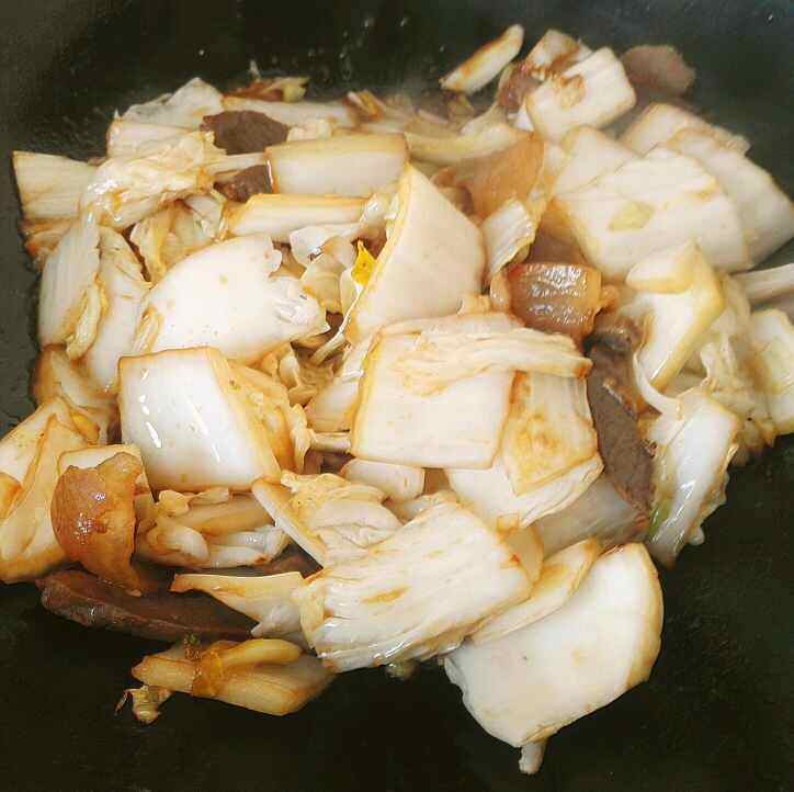 腊肉炒白菜