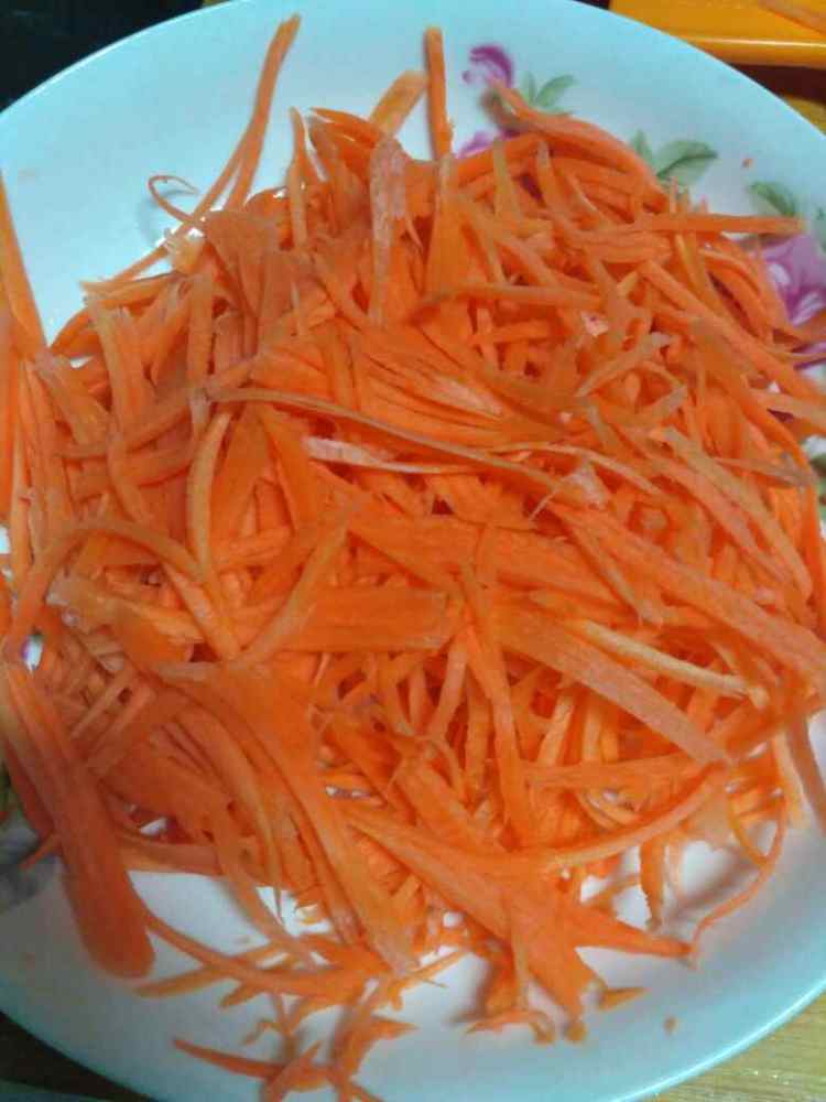 胡萝卜炒鸡蛋