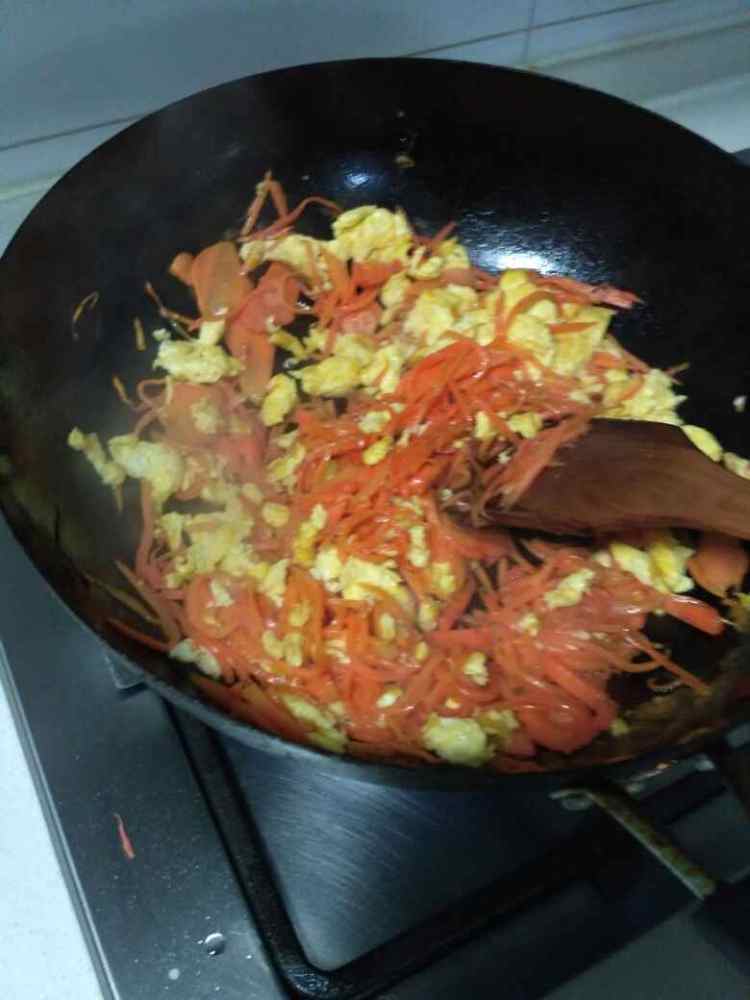 胡萝卜炒鸡蛋