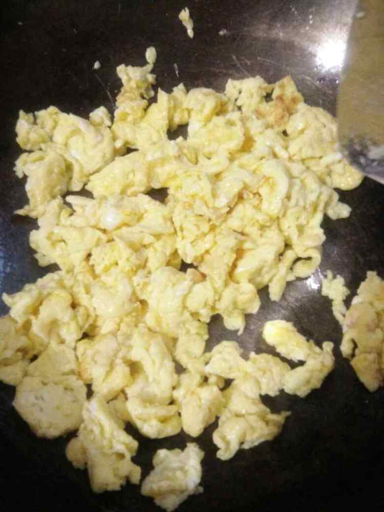 木耳炒鸡蛋