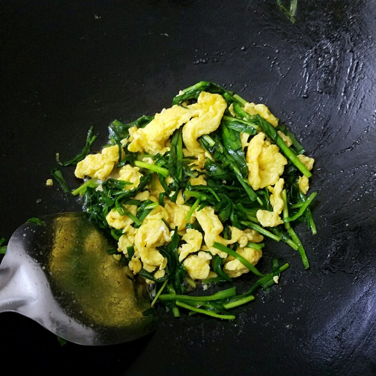 韭菜炒鸡蛋