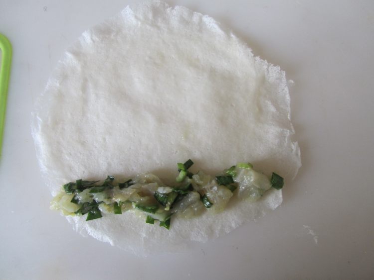 龙利鱼韭菜春卷