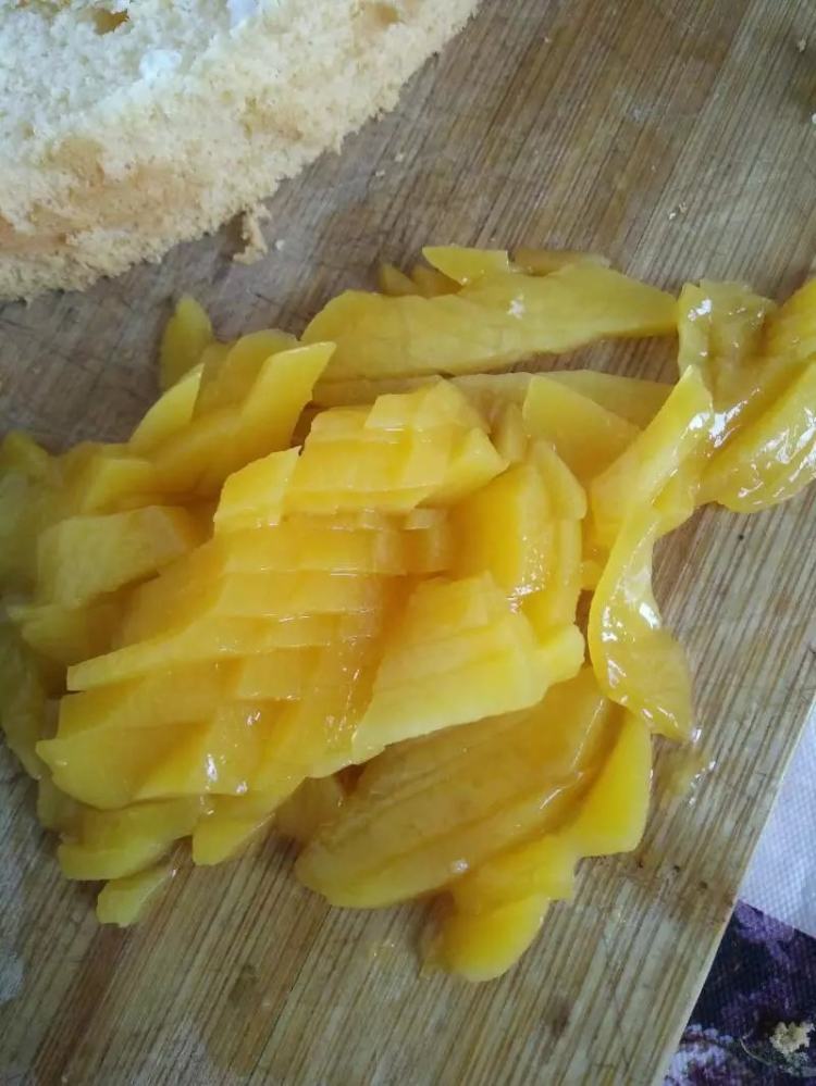 黄桃蛋糕