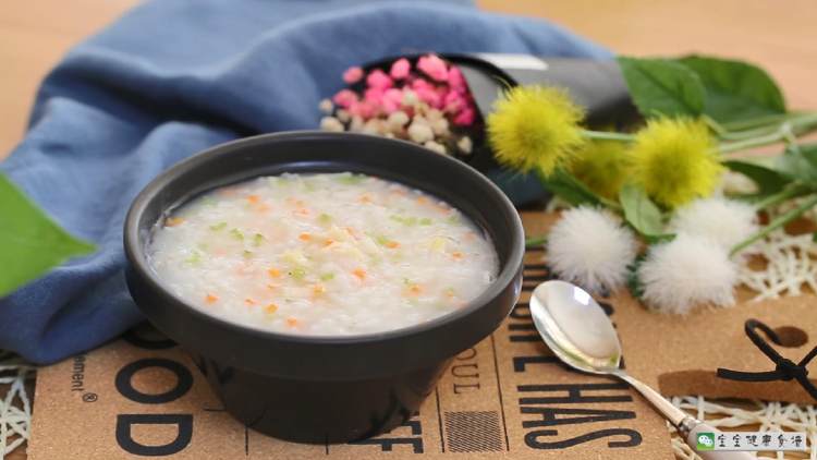 鲜贝蔬菜粥