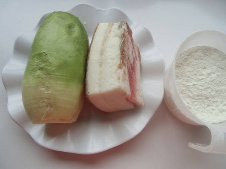 腊肉萝卜馅饼
