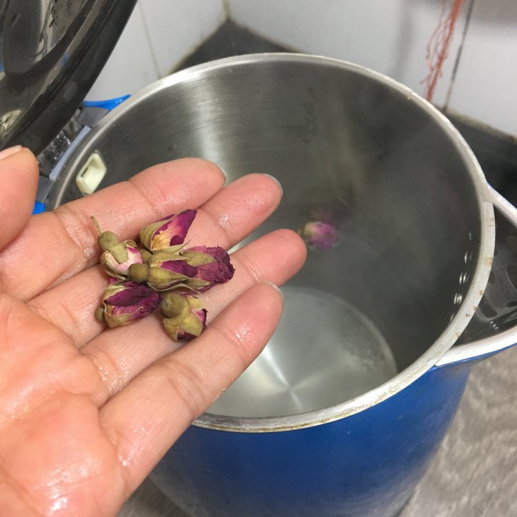 玫瑰花水果茶